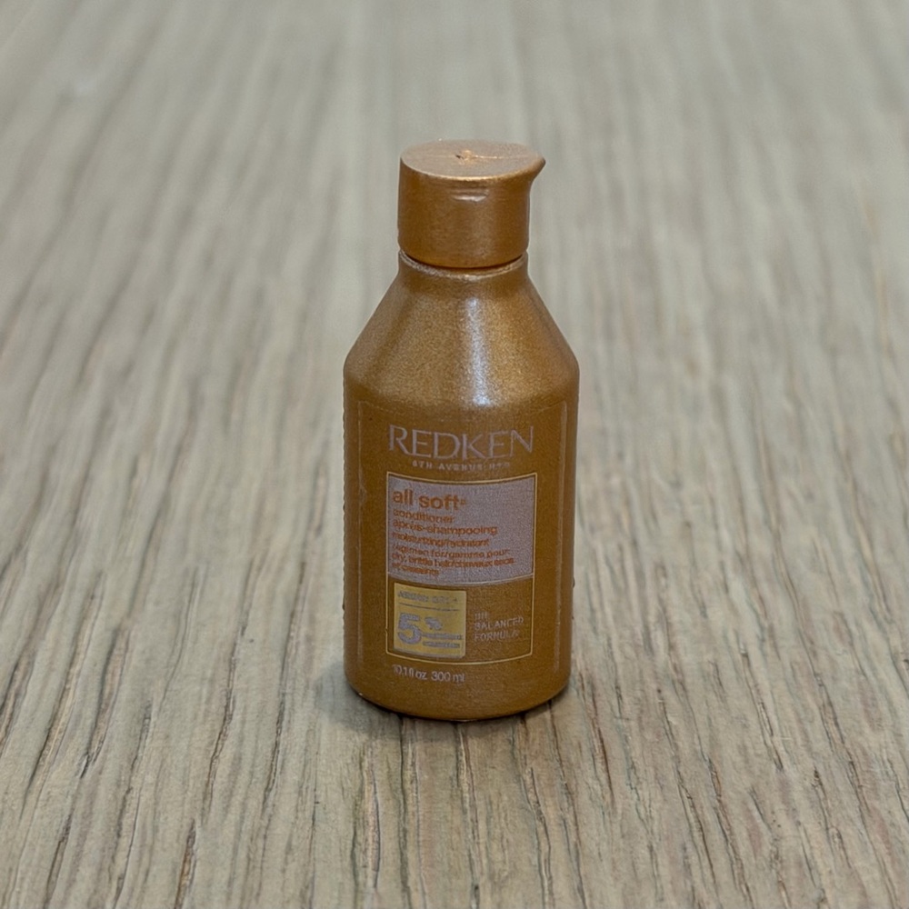 Zuru Ulta Mini Brands - Redken All Soft Hair Care Shampoo Miniature